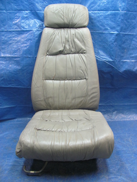 60-530294-1 Beechcraft - SEAT - Front Left (LH) PILOT