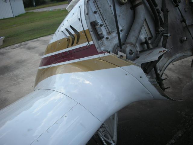 60-100015-7 Beechcraft - LH INBOARD FILLET