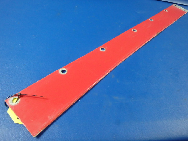 1221105-16 Cessna - FILLET ASSEMBLY-CENTER LOWER RH