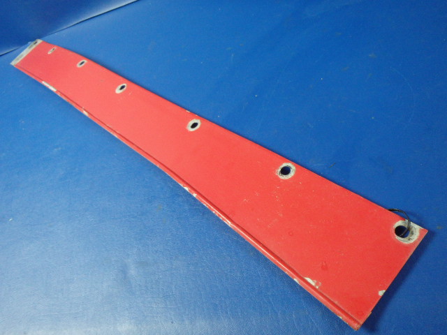 1221105-15 Cessna - FILLET-CENTER LOWER LH
