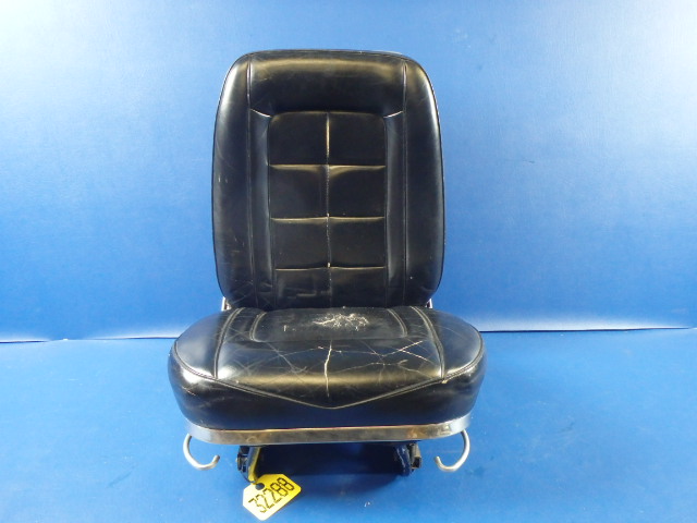 1200485-1 Cessna - SEAT - REAR BACK (cracked upholstery see photos)