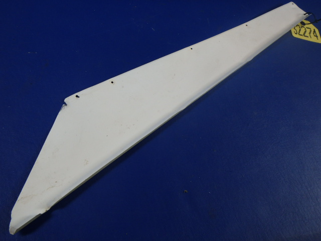 3-454 Champion 7ECA Citabria - COVER GAP RH (noched out see photos)