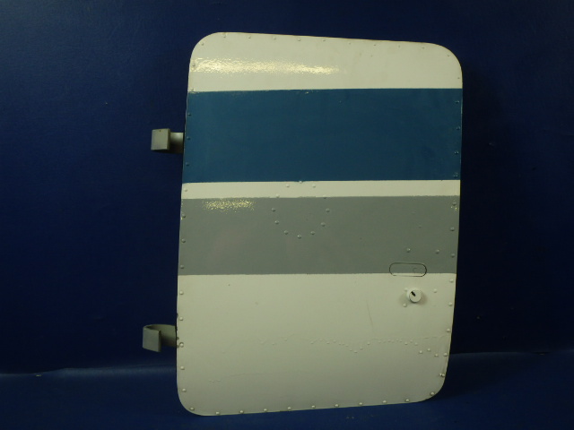 0711101-33 Cessna - DOOR ASSEMBLY-BAGGAGE (Cracked - See details)