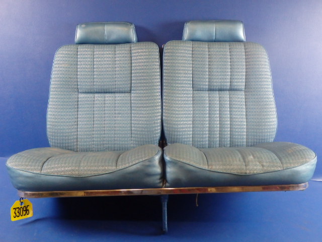 0700678-7 Cessna - REAR - INDIVIDUALLY RECLINING - Seat Split Back