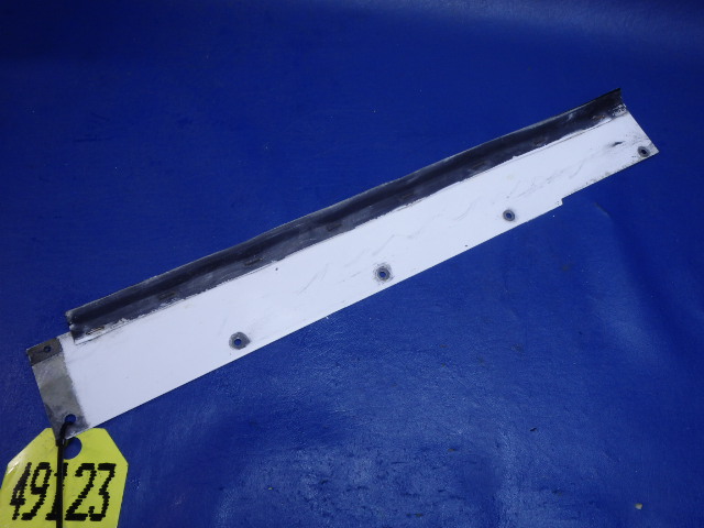 67723-01 Piper - PLATE - AFT WING ACCESS RIGHT