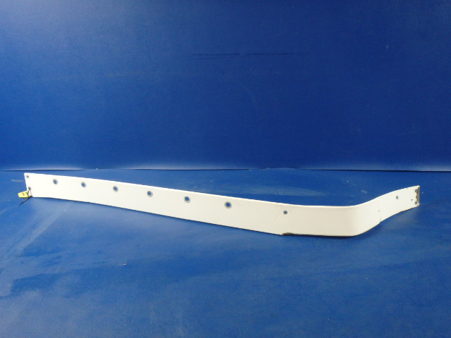 0426003-19 Cessna - FAIRING-WING RH