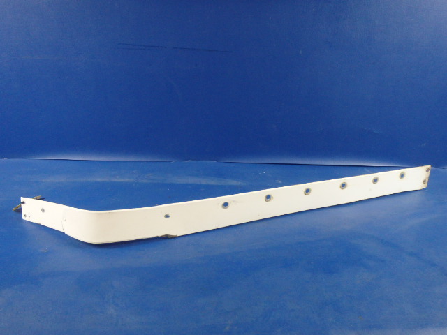 0426003-18 Cessna - FAIRING-WING LH