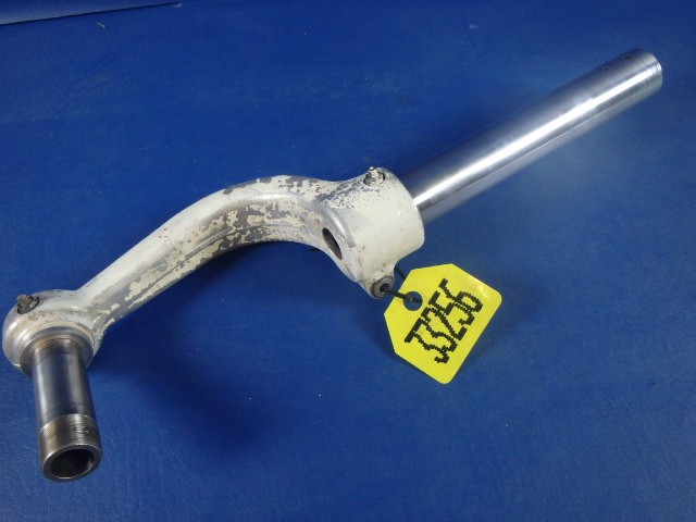 67050-02 Piper - STRUT ASSEMBLY - Nose gear lower (no pitting)