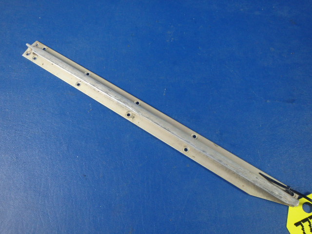 0410235-1 Cessna - SEAT RAIL- LH OUTBOARD (See Details)