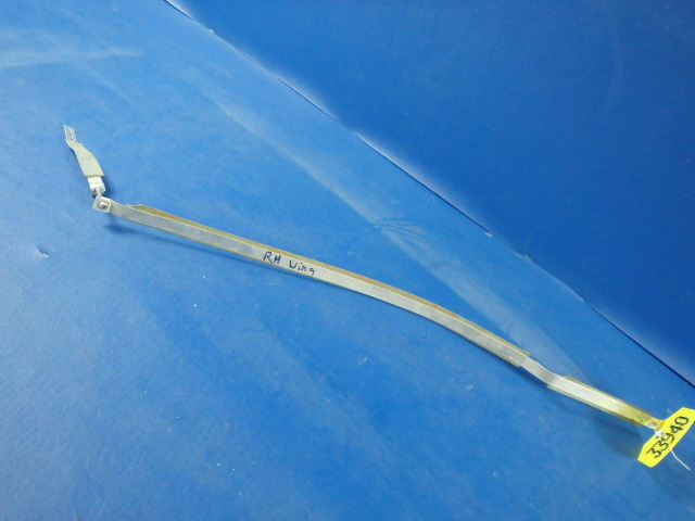 NPN Cessna - FUEL TANK STRAPS INBOARD AND OUTBOARD