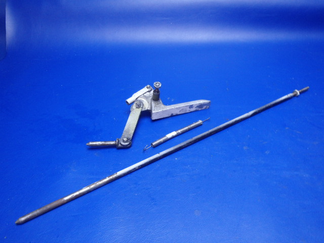68976-00 Piper - LATCH ASSEMBLY - Cargo door