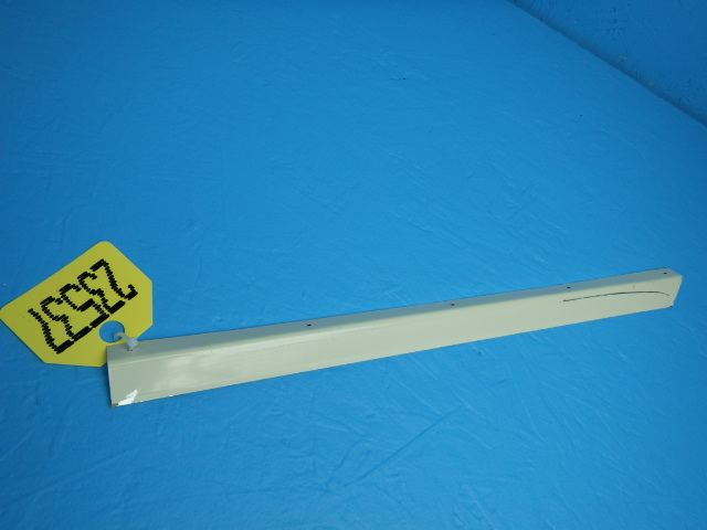 76273-00 Piper - RETAINER REAR WINDOW BOTTOM LEFT