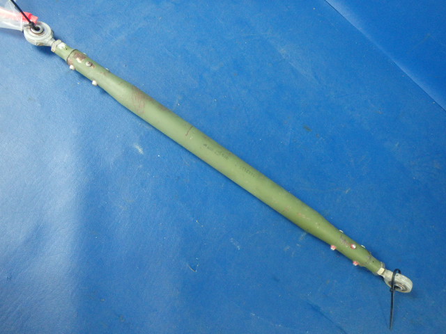 0843415-1 Cessna - TUBE RH-INTERMEDIATE PUSH PULL