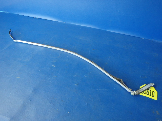 NPN Cessna - FUEL TANK STRAPS INBOARD AND OUTBOARD