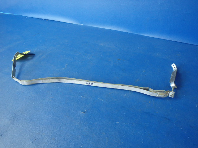 NPN Cessna - FUEL TANK STRAPS INBOARD AND OUTBOARD