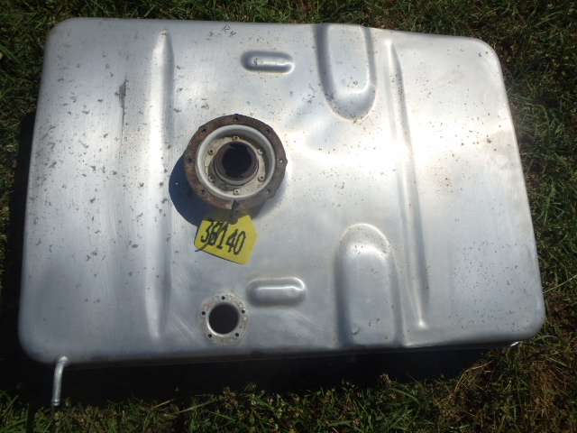 0426508-10 Cessna - TANK ASSEMBLY-FUEL RH