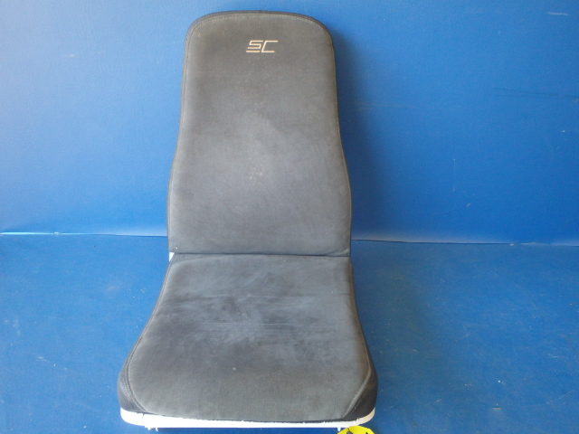NPN Cessna - CABIN SEAT (DENT SEE DETAILS)