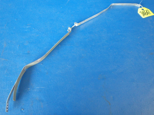 0426512 Cessna - STRAP-FUEL TANK INBOARD / OUTBOARD ( 2 straps)