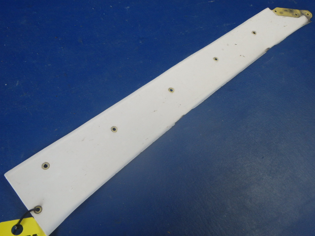 0921100-4 Cessna - CLOSEOUT SKIN -RH WING TO FUSELAGE FAIRING