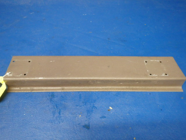 79747-00 Piper - HAT assy - Seat support left