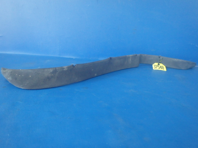 0515003-4 Cessna - EYEBROW -DASH (CRACKED SEE DETAILS)