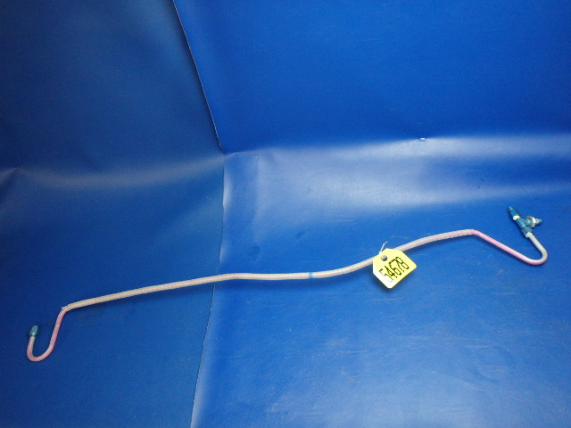 2100003-69 Cessna - Line-Vent Crossover