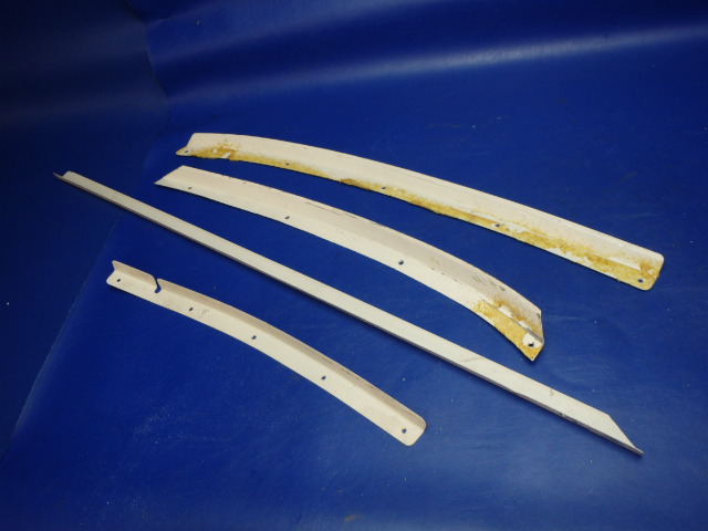 SET Piper - Retainer Set - Left front window