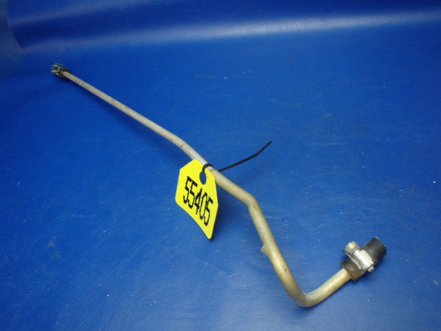 2400010-25 Cessna - LINE -FUEL LH