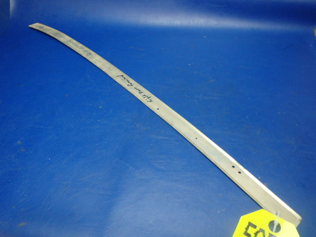0414019-2 Cessna - RETAINER - DOORPOST SHIELD RH