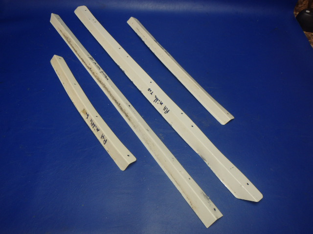 SET Piper - Retainer Set-Right Middle Window