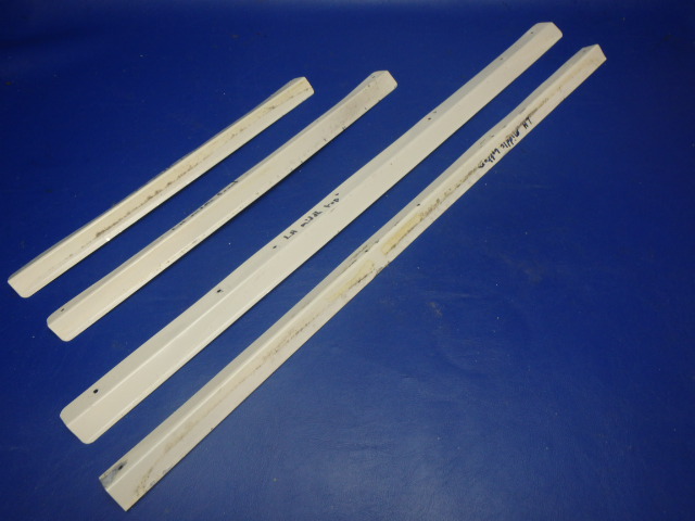 NPN Piper - Retainer Set-Left Center Window