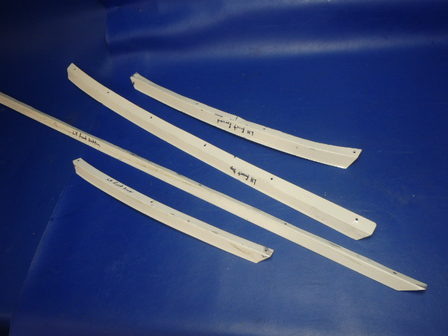 NPN Piper - Retainer Set - Left Front Window (Metal)
