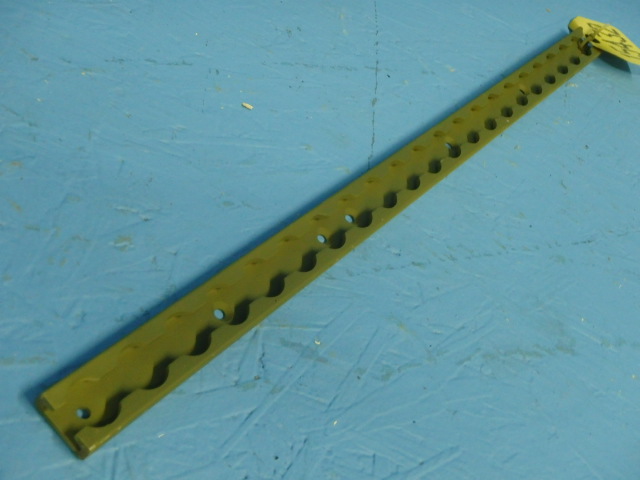 60-530284-3 Beechcraft - TRACK SEAT-INBOARD-5TH or 6TH SEATS