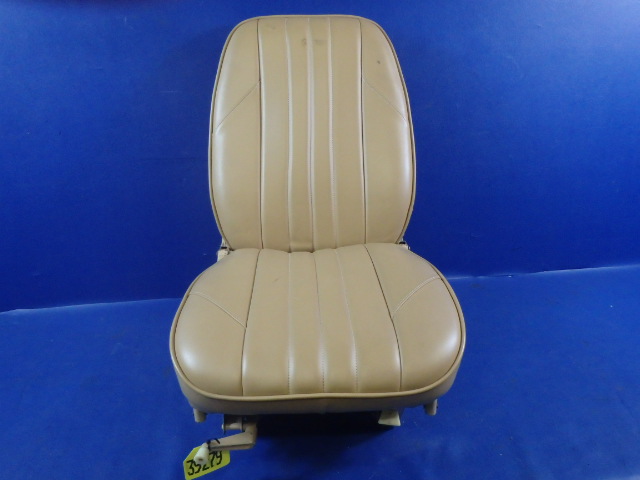 1715002-1 Cessna - SEAT FRONT VERTICALLY ADJUSTABLE w/RH BASE