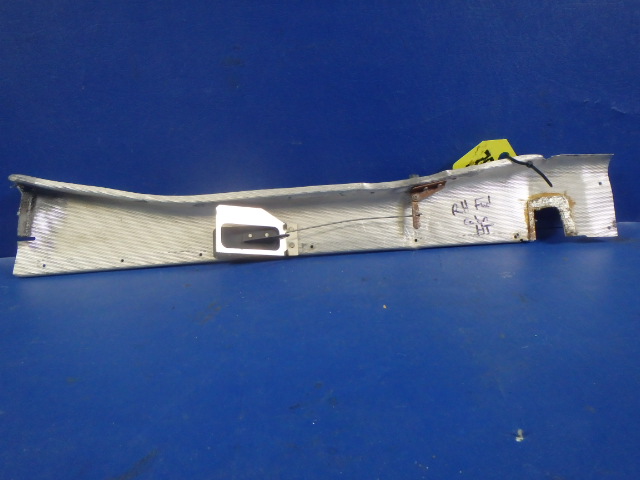 99416-01 Piper - DUCT ASSEMBLY - Cabin heat right - With Knob