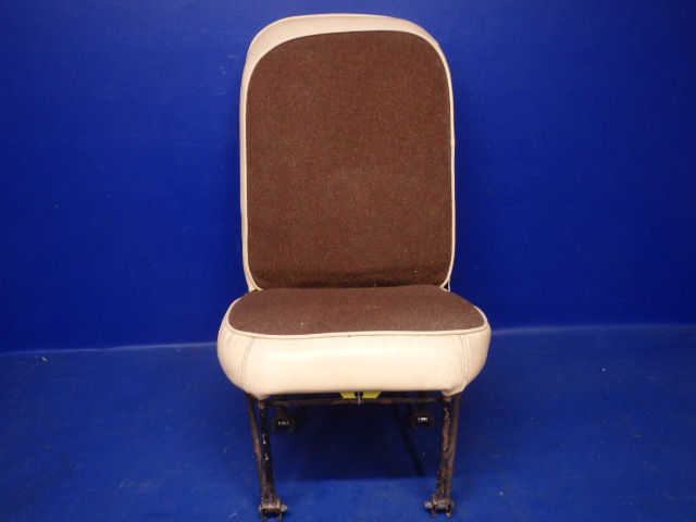 NPN Piper - Seat-Front LH(Pilot)