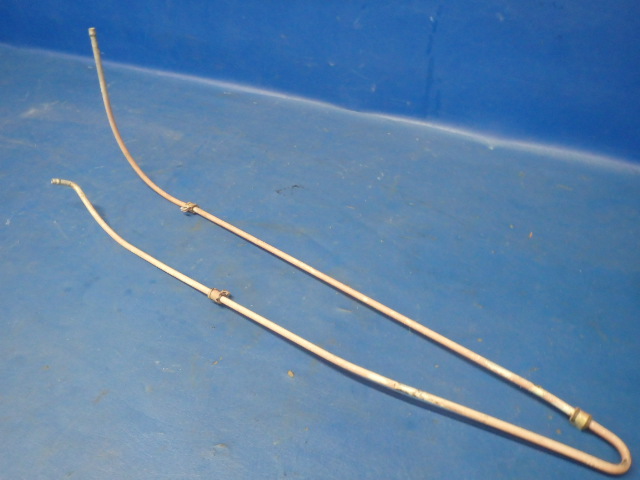 62060-05 Piper - VENT TUBE - Right