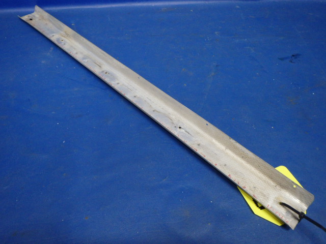 63118-00 Piper - Sill-Front Door