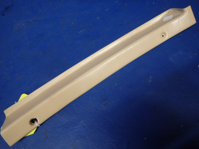 63126-03 Piper - Trim Strip-Window Post Right
