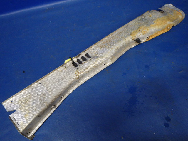 99416-09 Piper - Duct-Cabin HeatCenterRight
