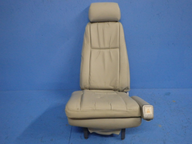 60-530296-3 Beechcraft - PASSENGER SEAT - 6TH RH