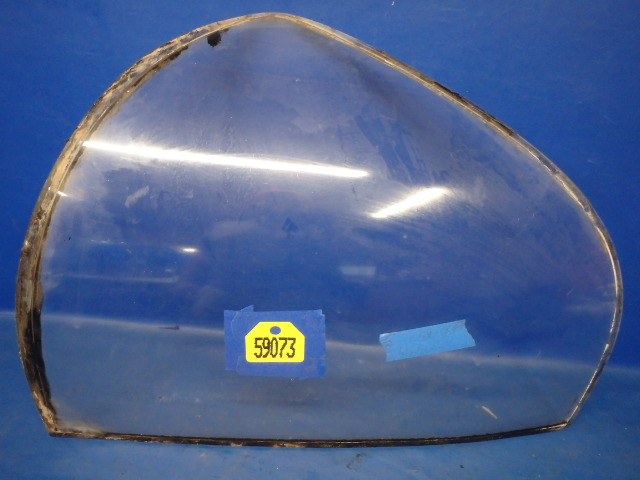 63070-15 Piper - WINDSHIELD - Right (Clear) - See details