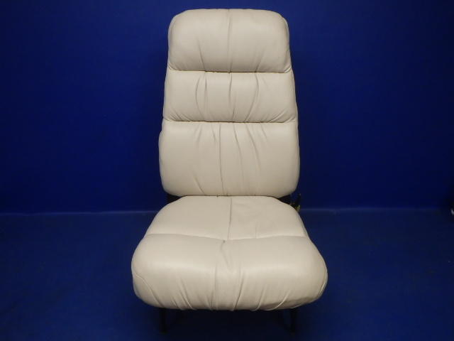 96827-05 Piper - Seat-Rear Right(Synthetic Leather)