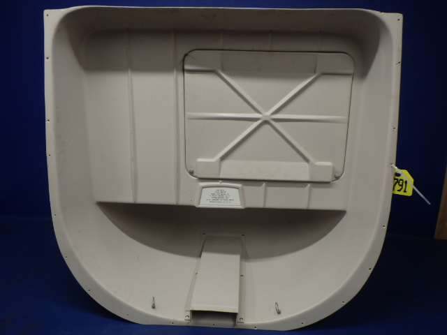 79837-02 Piper - Bulkhead-Hat Shelf (Small Cracks- See photos)