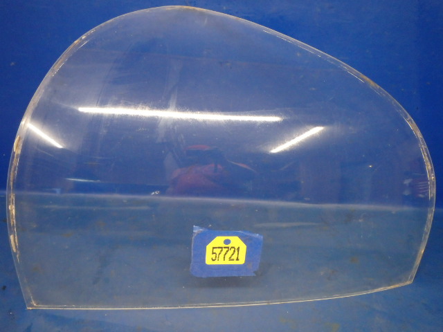 63070-15 Piper - WINDSHIELD - Right (Clear) - See details
