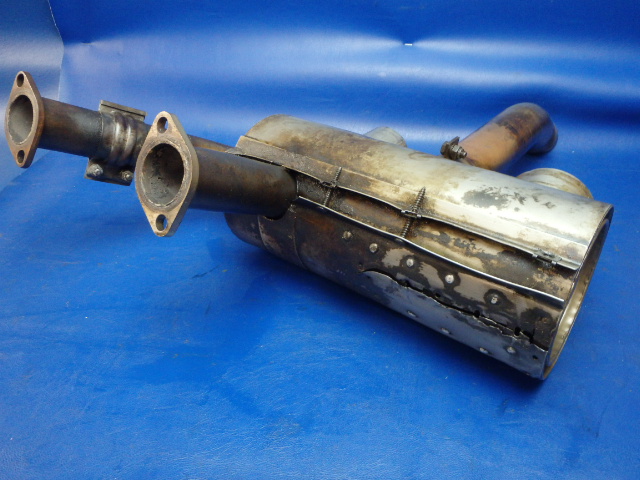 0450400-21 Cessna - EXHAUST STACK ASSEMBLY LH (Shroud cracked w/patch) See photos