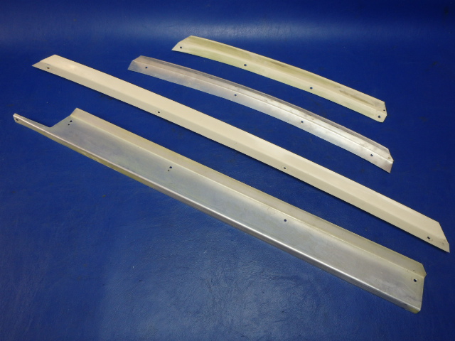 SET Piper - Retainer Set-Left Rear Window