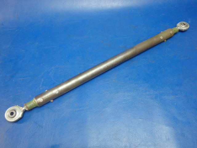 5045213-3 Cessna - TUBE PUSH PULL-OUTBOARD