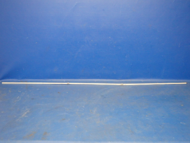 0811566-14 Cessna - TRACK - WINDOW CURTAIN UPR OR LWR (TRACK ONLY)