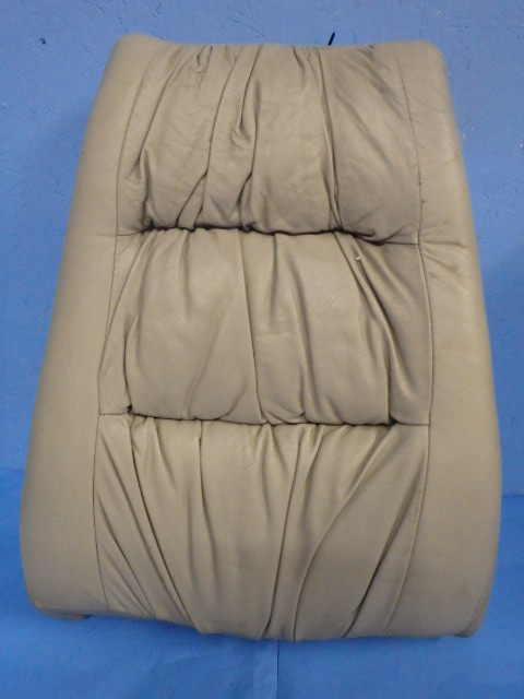 60-530294-5 Beechcraft - PASSENGER SEAT - BACK UPPER - AFT FACING